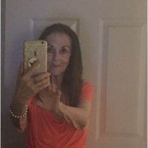 Meet your Posher, Joan